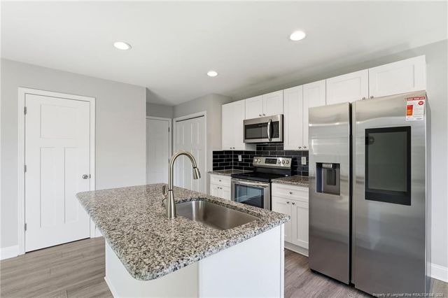 935 W Illinois Avenue, Southern Pines, NC 28387