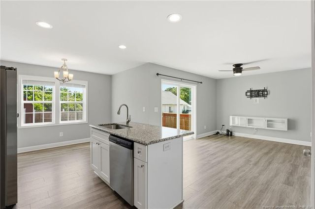 935 W Illinois Avenue, Southern Pines, NC 28387