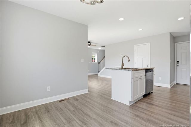935 W Illinois Avenue, Southern Pines, NC 28387