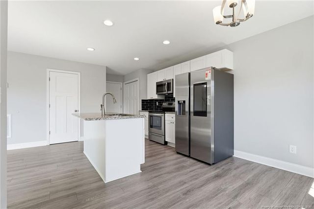 935 W Illinois Avenue, Southern Pines, NC 28387