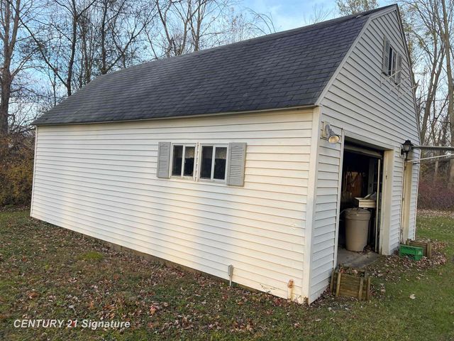 11382 N Belsay Road, Clio, MI 48420