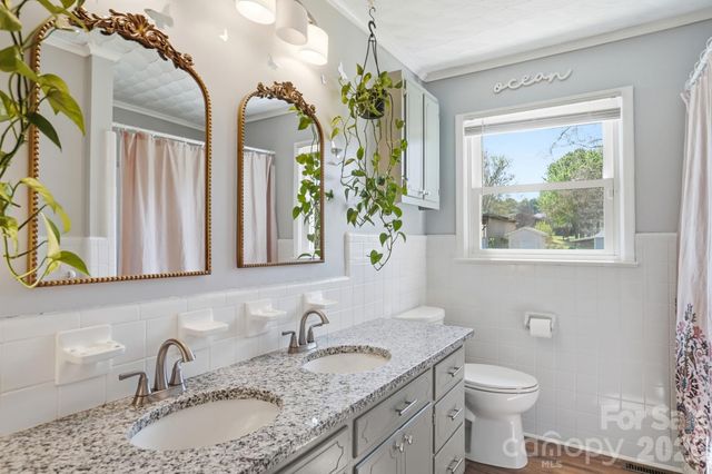 2985 E Nc 10 Highway, Conover, NC 28613