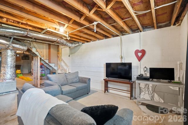 2985 E Nc 10 Highway, Conover, NC 28613