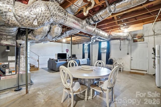 2985 E Nc 10 Highway, Conover, NC 28613