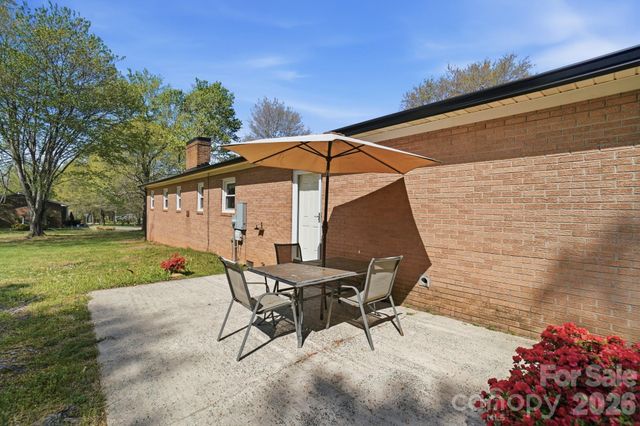 2985 E Nc 10 Highway, Conover, NC 28613