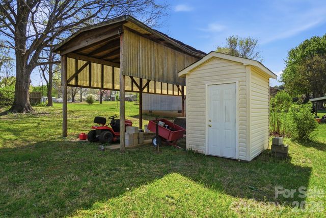 2985 E Nc 10 Highway, Conover, NC 28613