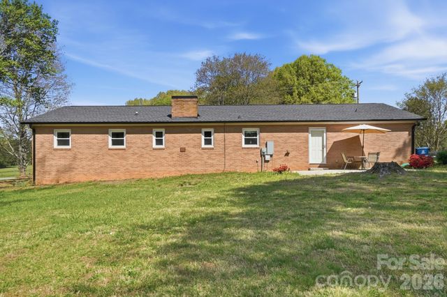 2985 E Nc 10 Highway, Conover, NC 28613