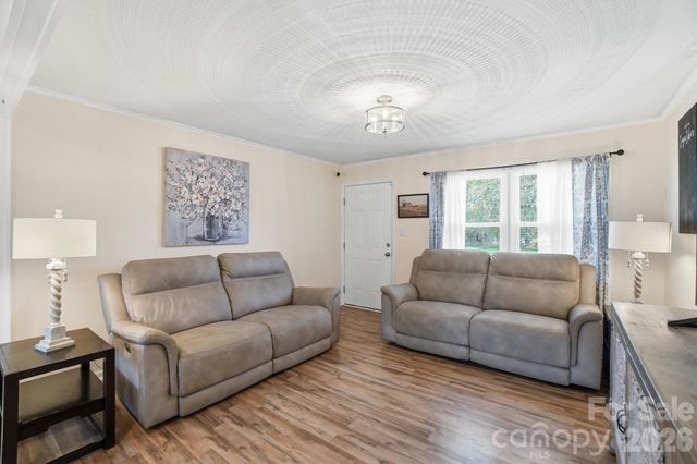 2985 E Nc 10 Highway, Conover, NC 28613