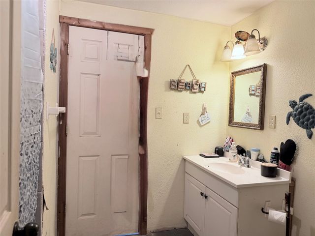309 County Road Se 4330, Winnsboro, TX 75494
