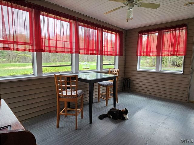 931 County Route 10, Schroeppel, NY 13132