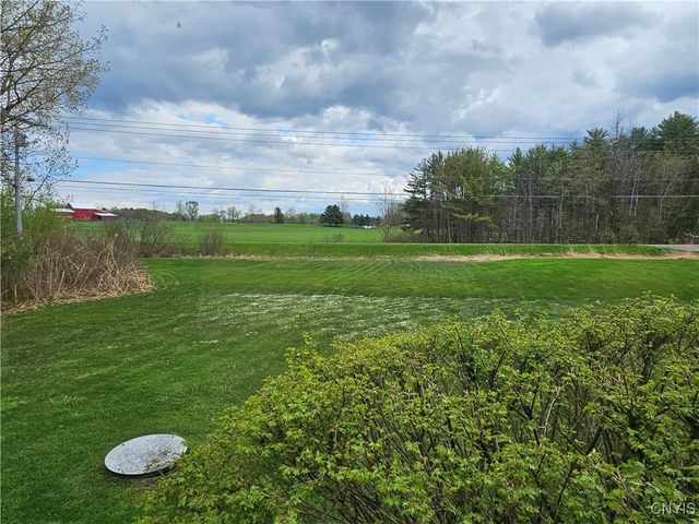 931 County Route 10, Schroeppel, NY 13132