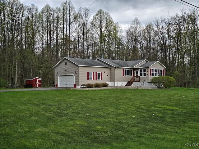 931 County Route 10, Schroeppel, NY 13132