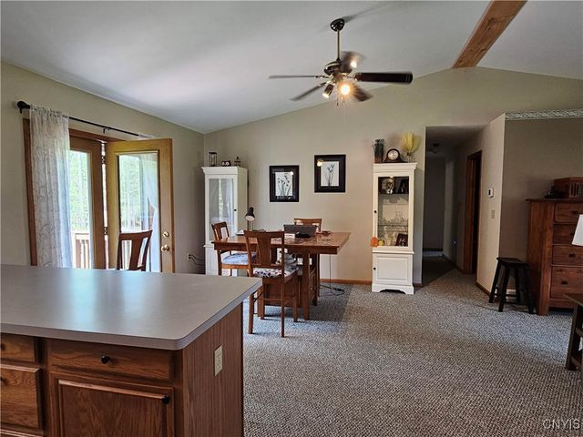 931 County Route 10, Schroeppel, NY 13132