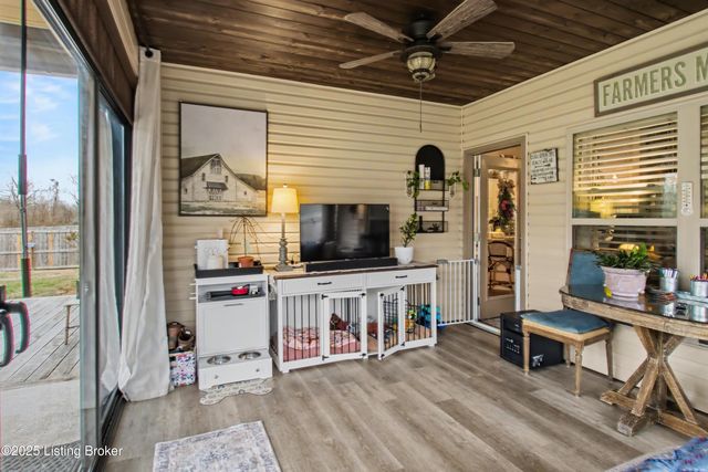 118 Shirley Blvd, Vine Grove, KY 40175