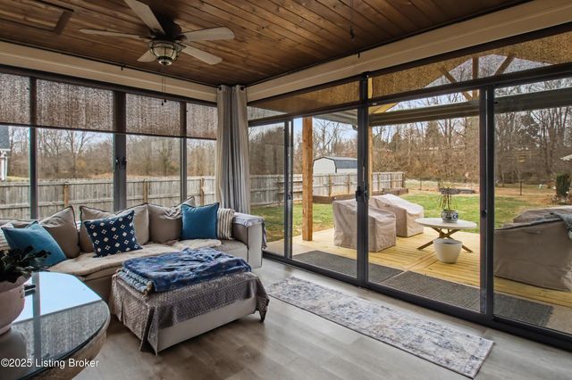 118 Shirley Blvd, Vine Grove, KY 40175