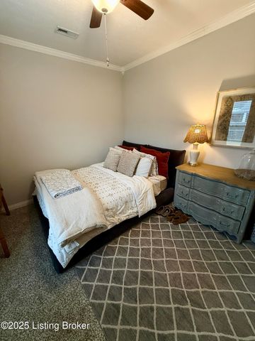 118 Shirley Blvd, Vine Grove, KY 40175