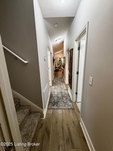 118 Shirley Blvd, Vine Grove, KY 40175