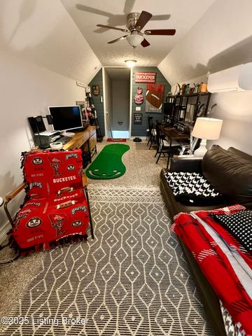 118 Shirley Blvd, Vine Grove, KY 40175