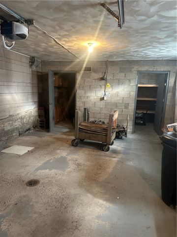 2540 Woodstock Avenue, Swissvale, PA 15218