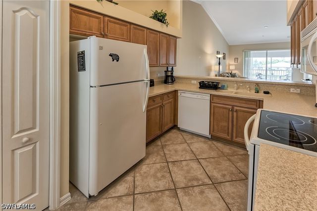 19950 Barletta LN N 1126, Estero, FL 33928