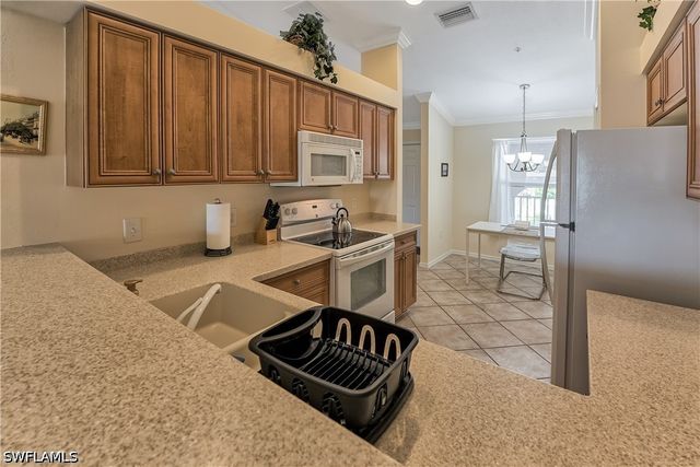 19950 Barletta LN N 1126, Estero, FL 33928