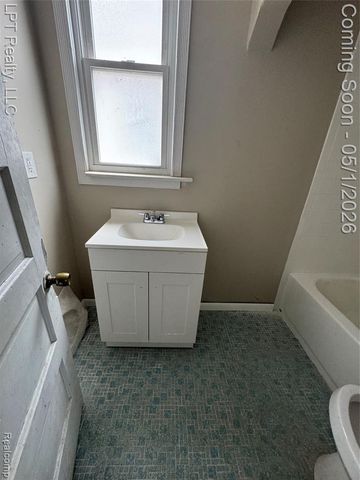 2624 10th Street, Wyandotte, MI 48192
