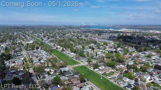 2624 10th Street, Wyandotte, MI 48192