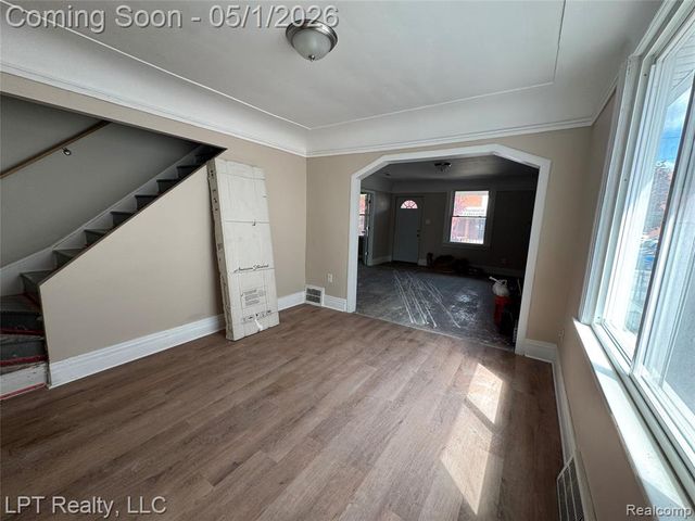 2624 10th Street, Wyandotte, MI 48192