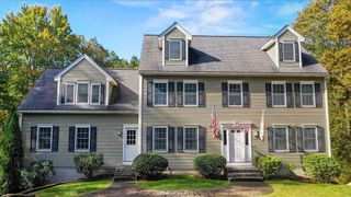 170 E Richardson Rd, Dracut, MA 01826