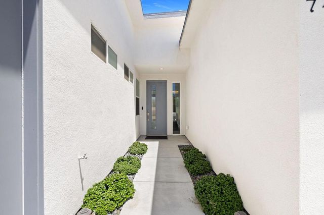 74370 Goleta Avenue, Palm Desert, CA 92260