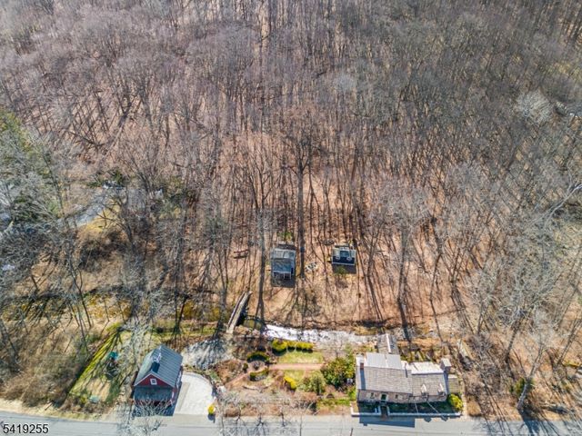 34 Water St, Tewksbury Twp., NJ 08833