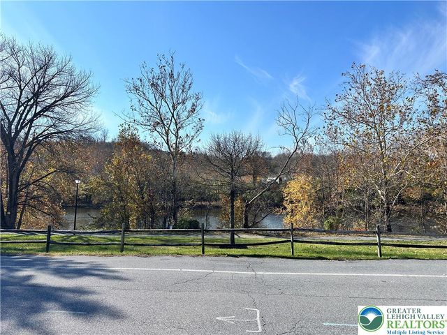 1795 Canal Street R, Northampton Boro, PA 18067