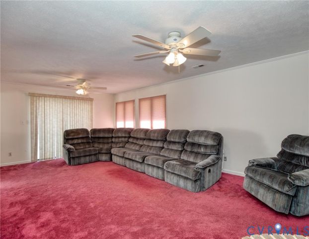 20787 The Trl, Little Plymouth, VA 23091