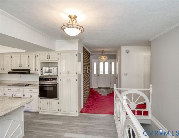 20787 The Trl, Little Plymouth, VA 23091