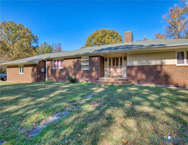 20787 The Trl, Little Plymouth, VA 23091