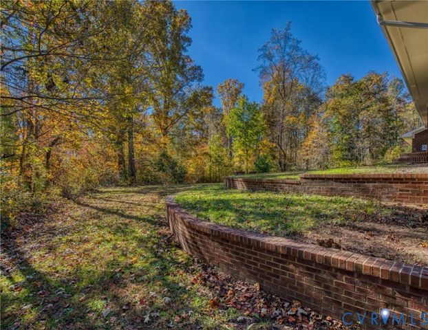 20787 The Trl, Little Plymouth, VA 23091