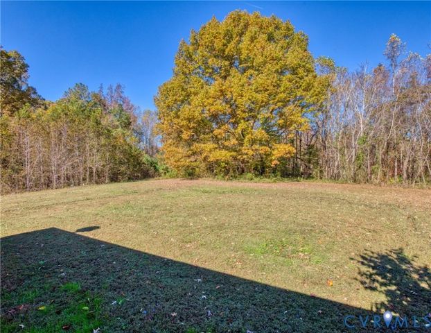 20787 The Trl, Little Plymouth, VA 23091