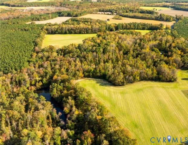 20787 The Trl, Little Plymouth, VA 23091