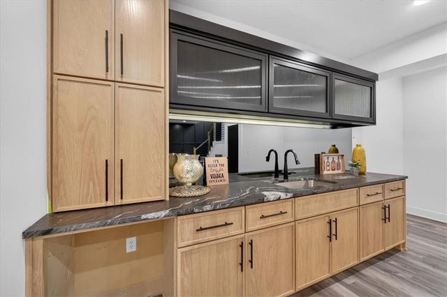 22480 W 89th Terrace, Lenexa, KS 66227