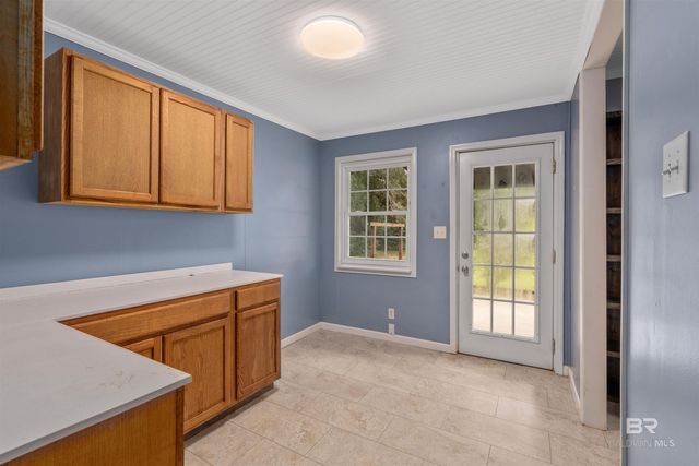 18433 E Illinois Street, Robertsdale, AL 36567