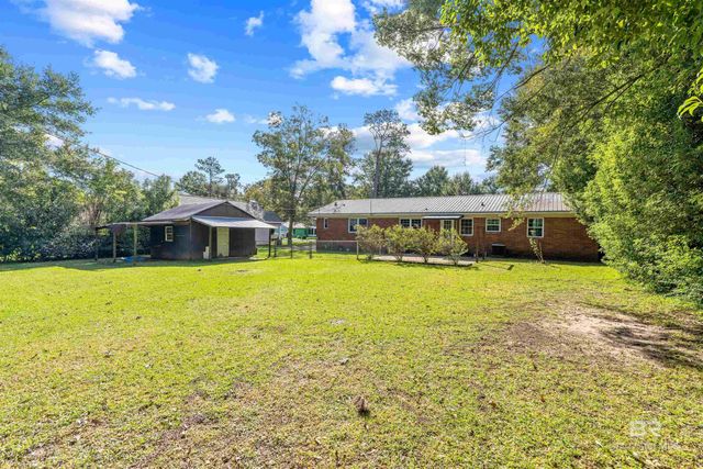 18433 E Illinois Street, Robertsdale, AL 36567