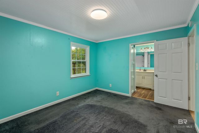 18433 E Illinois Street, Robertsdale, AL 36567