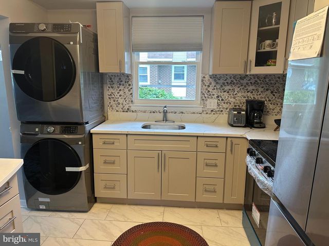 13-2 FLORENCE TOLLGATE, Florence, NJ 08518