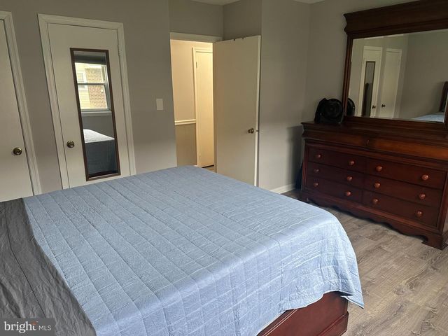 13-2 FLORENCE TOLLGATE, Florence, NJ 08518