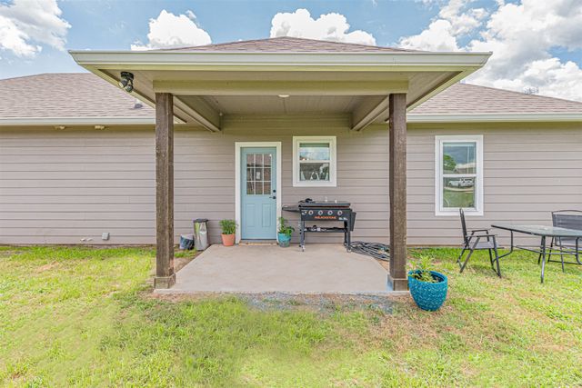 177 Mill Street, Emory, TX 75440