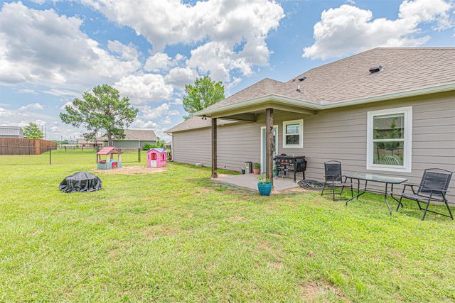 177 Mill Street, Emory, TX 75440