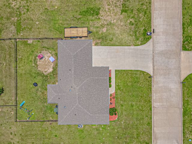177 Mill Street, Emory, TX 75440