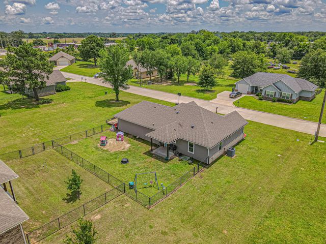 177 Mill Street, Emory, TX 75440