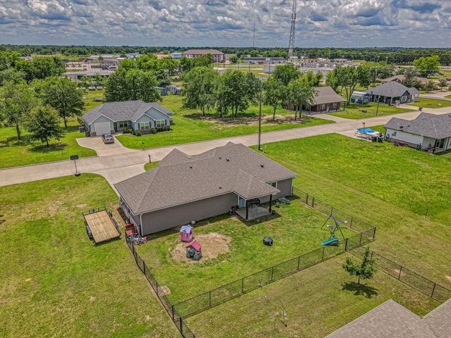 177 Mill Street, Emory, TX 75440
