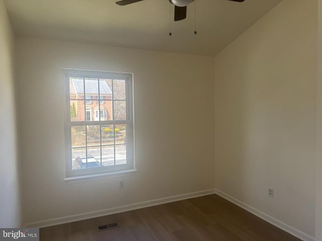 90 ENGLISH RUN CIR, Sparks, MD 21152